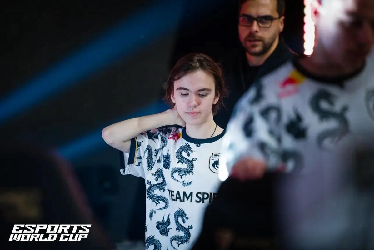 Twistzz ： ＂当我们来到这个赛事时，我觉得我们是冠军争夺者＂