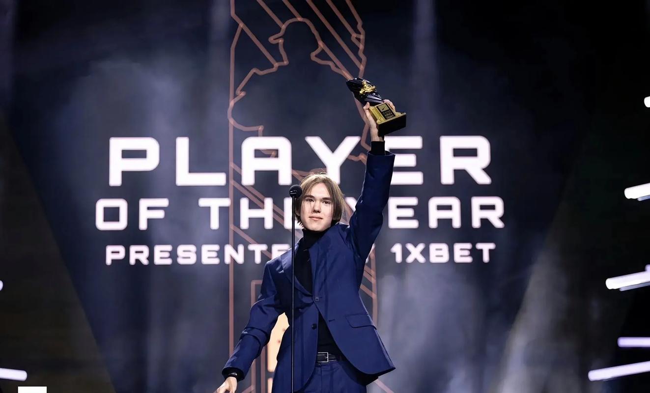 终于获胜！时隔1237天，DK再次在LCK联赛战胜Faker首发的T1